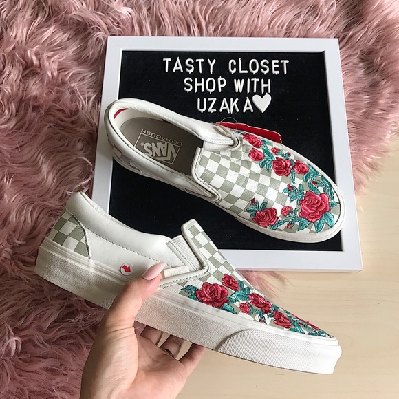Vans checked slip on with rose embroidery - Picture 2 of 4